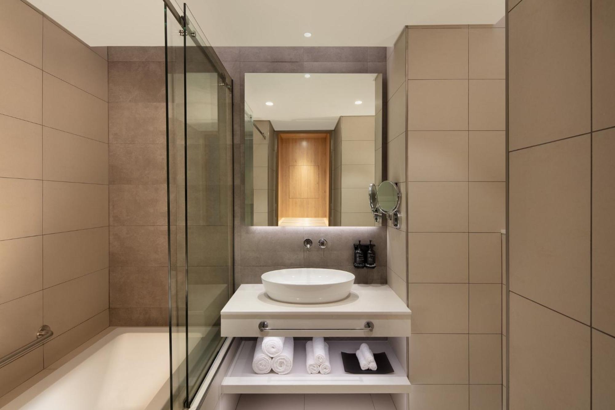 Holiday Inn Dubai Business Bay By Ihg Kültér fotó